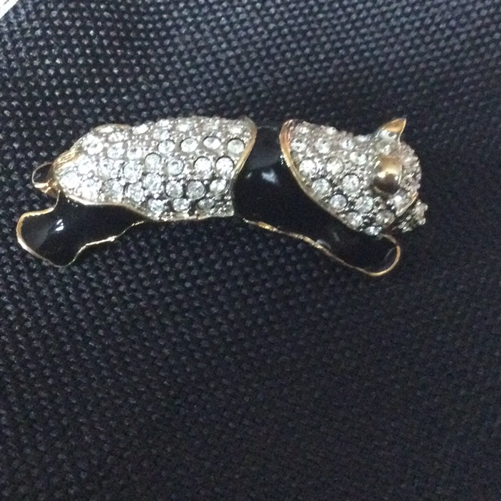 Panda Pin - Picture 3 of 7